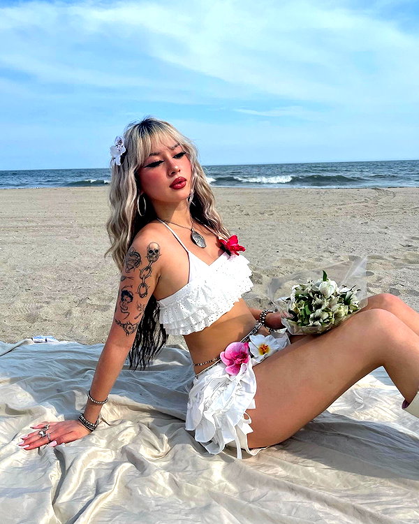 melislie instagram image archive image