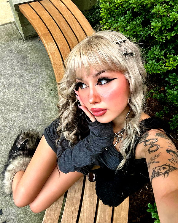 melislie instagram image archive image