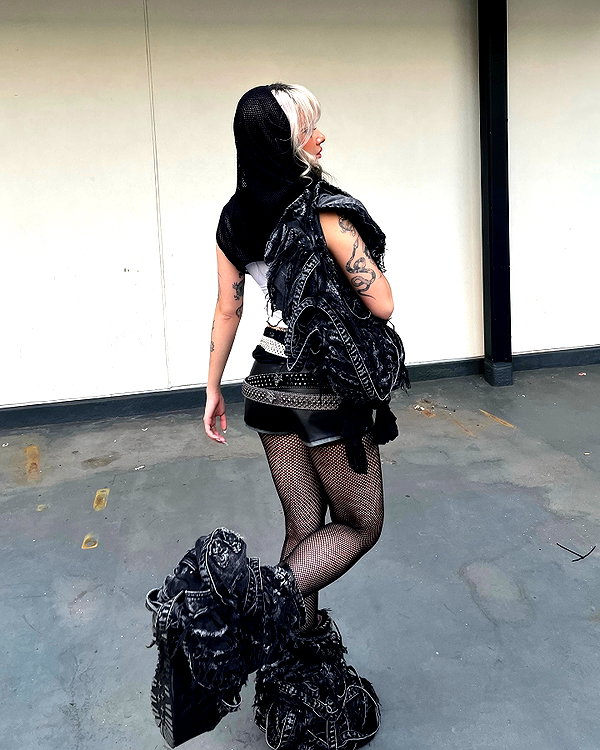 melislie instagram image archive image