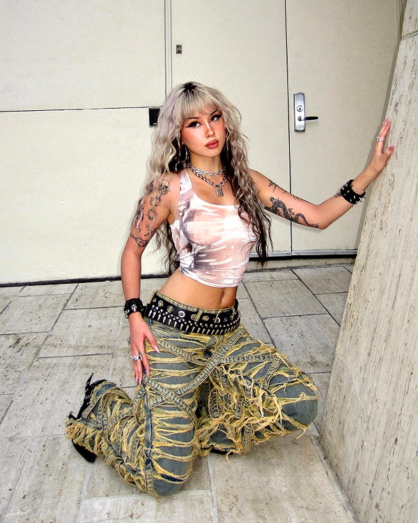 melislie instagram image archive image