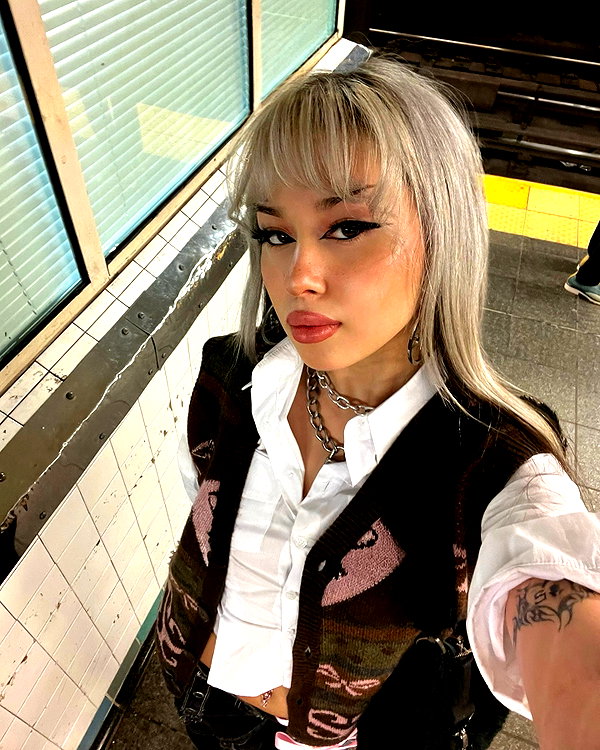 melislie instagram image archive image