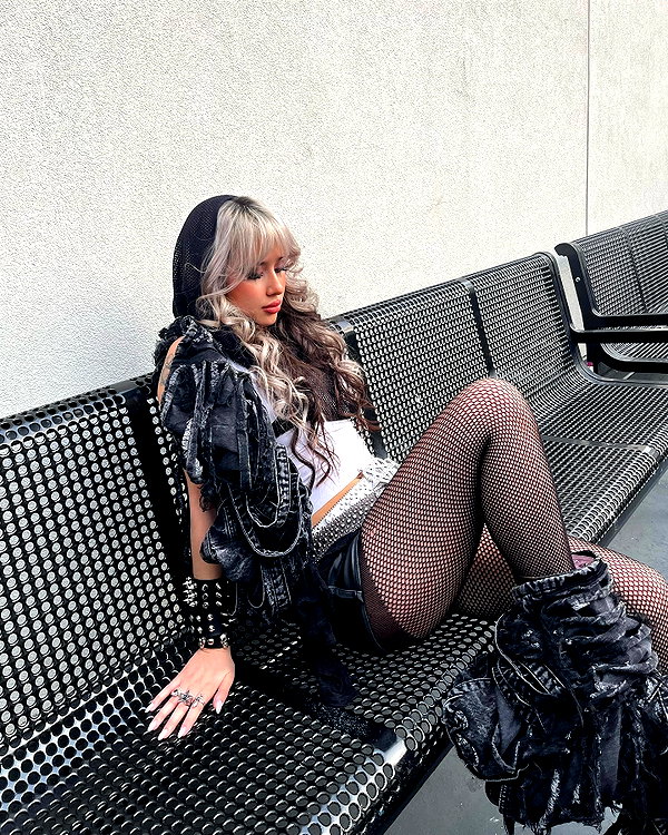 melislie instagram image archive image