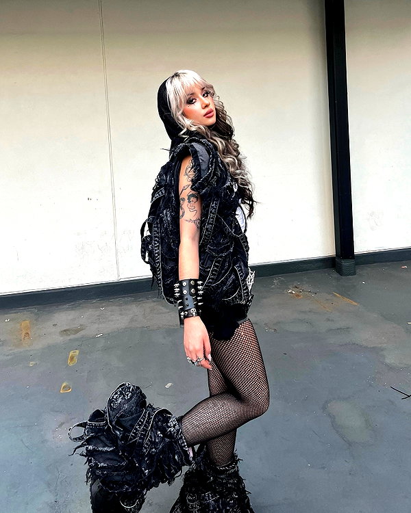 melislie instagram image archive image