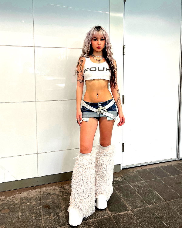 melislie instagram image archive image