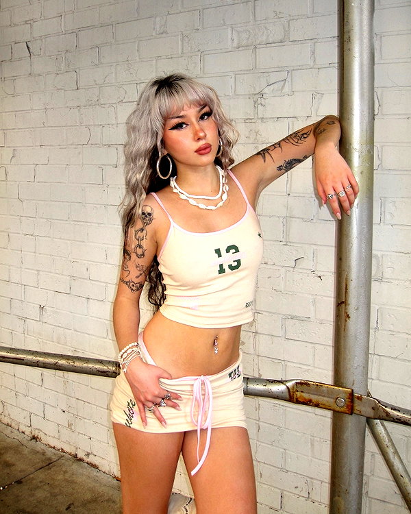 melislie instagram image archive image