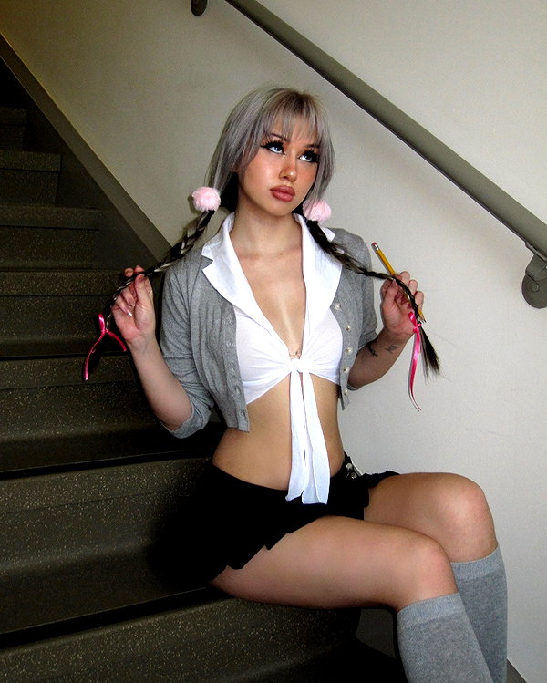 melislie instagram image archive image