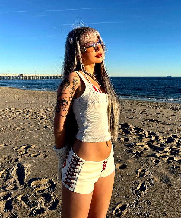 melislie instagram image archive image