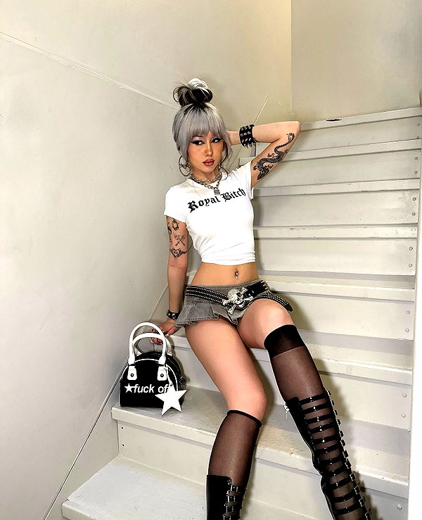 melislie instagram image archive image