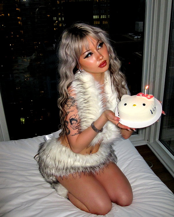 melislie instagram image archive image