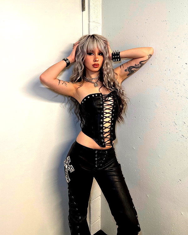 melislie instagram image archive image