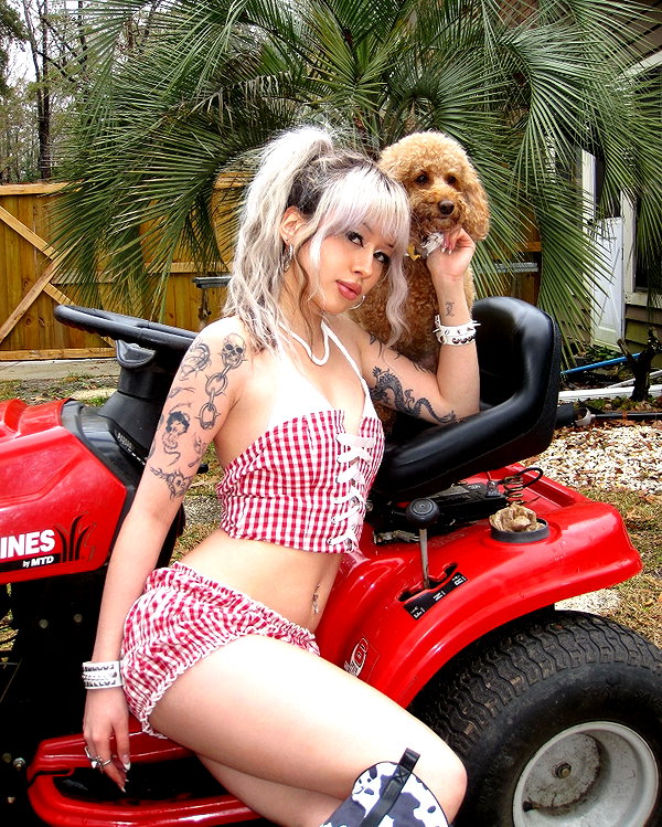 melislie instagram image archive image