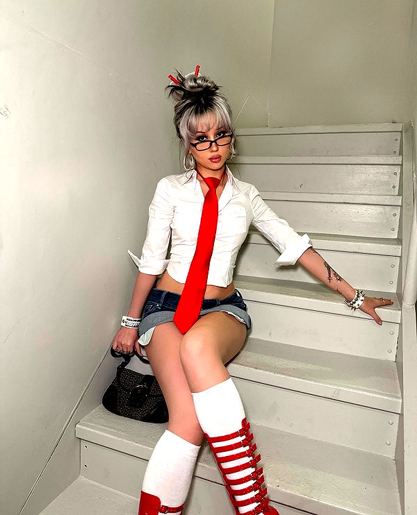 melislie instagram image archive image