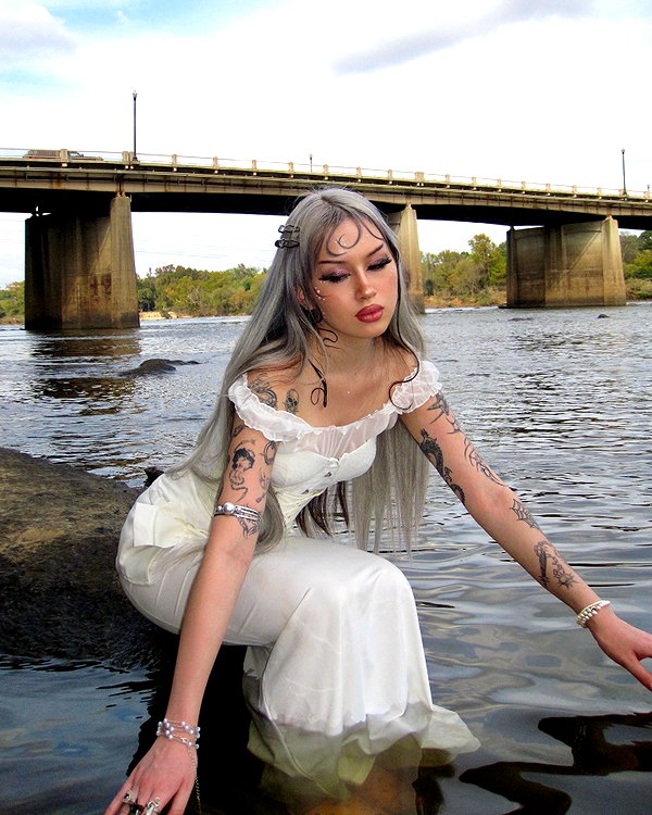 melislie instagram image archive image