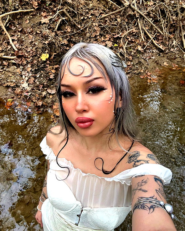 melislie instagram image archive image