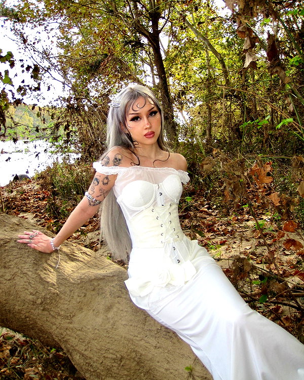 melislie instagram image archive image