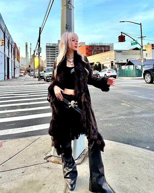 melislie instagram image archive image