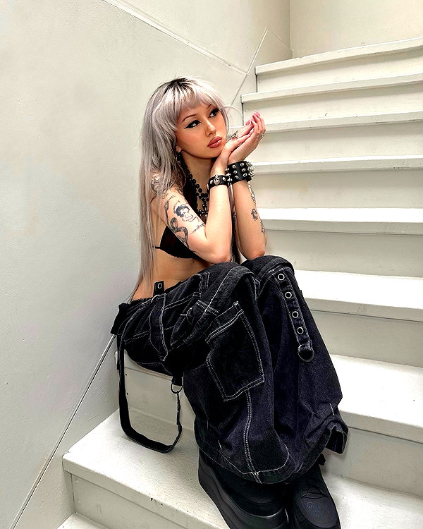 melislie instagram image archive image