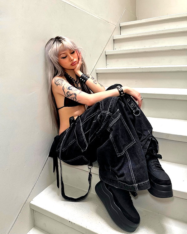 melislie instagram image archive image