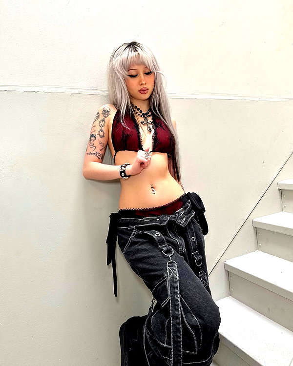 melislie instagram image archive image