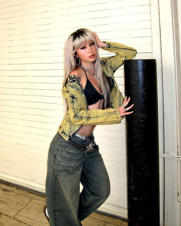 melislie instagram image archive image