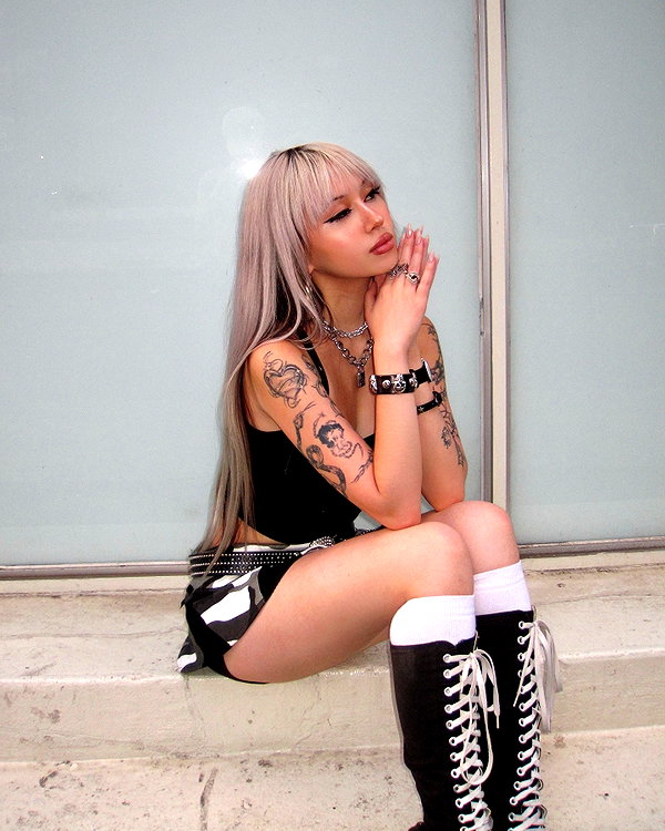 melislie instagram image archive image