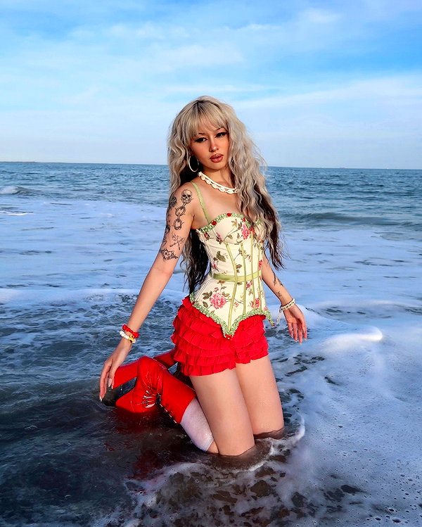 melislie instagram image archive image