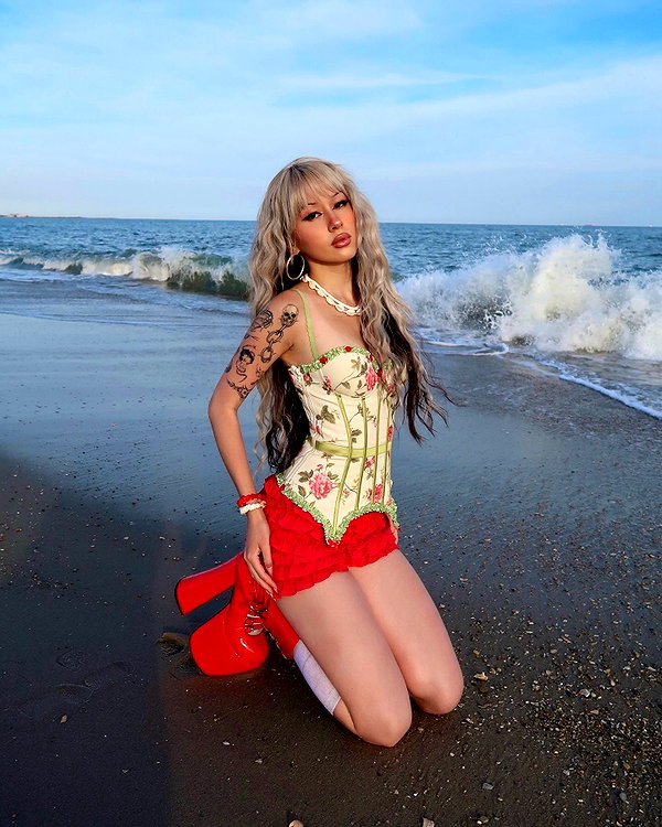 melislie instagram image archive image