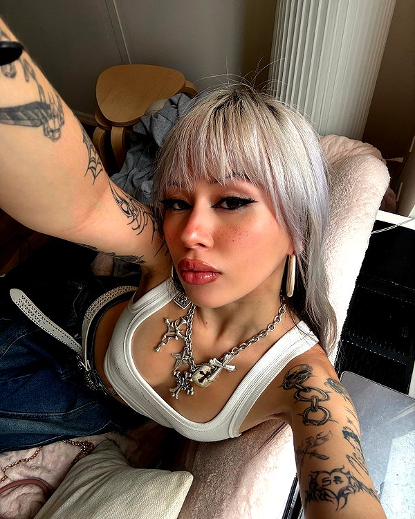 melislie instagram image archive image