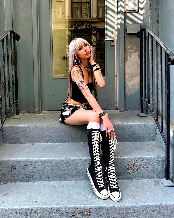 melislie instagram image archive image