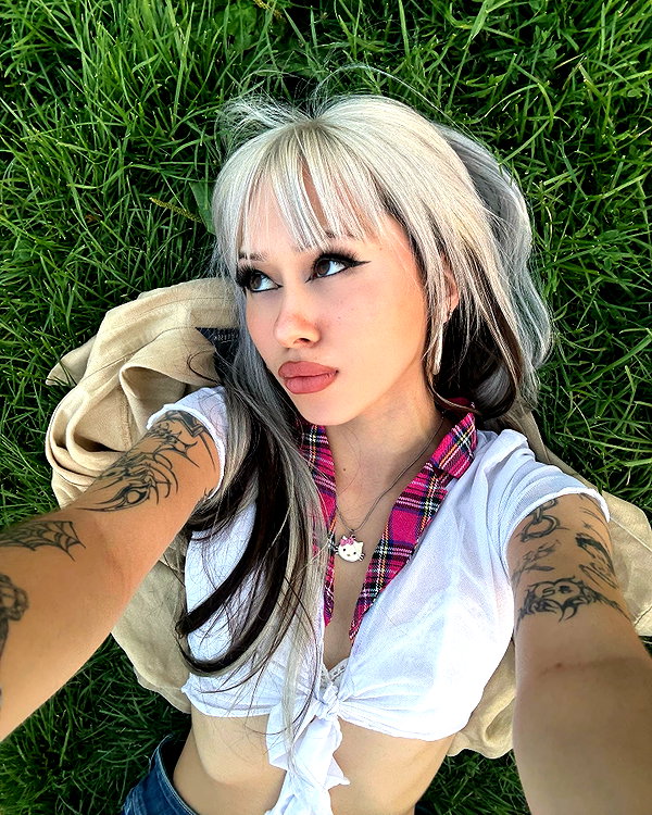 melislie melislie archive image