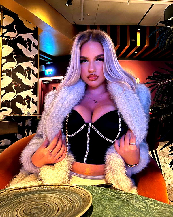mermaidebabe instagram image archive image