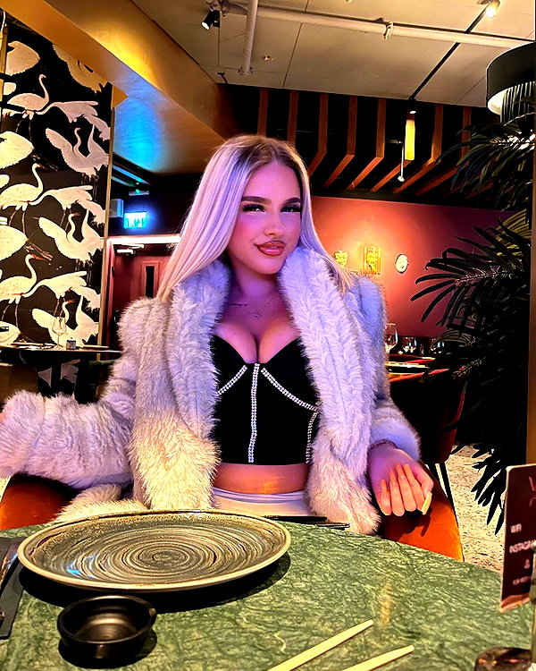 mermaidebabe instagram image archive image