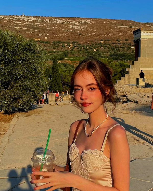 mermaidonmars1 instagram image archive image
