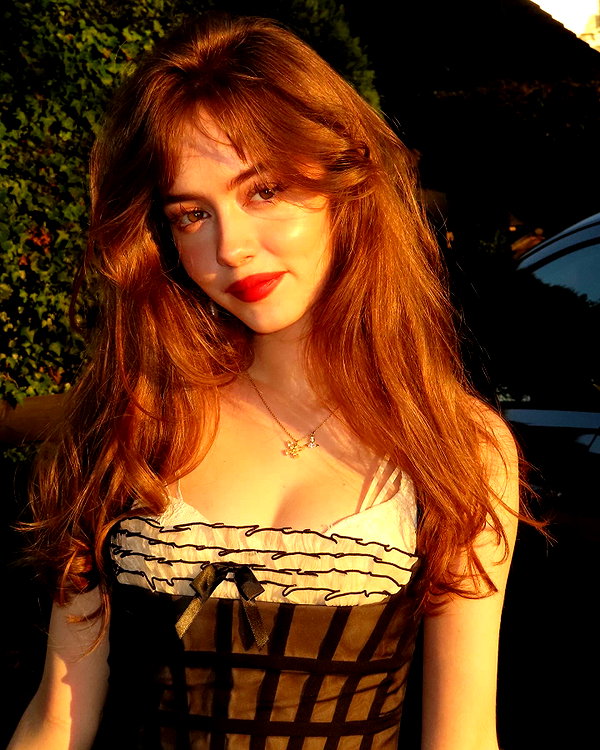 mermaidonmars1 instagram image archive image