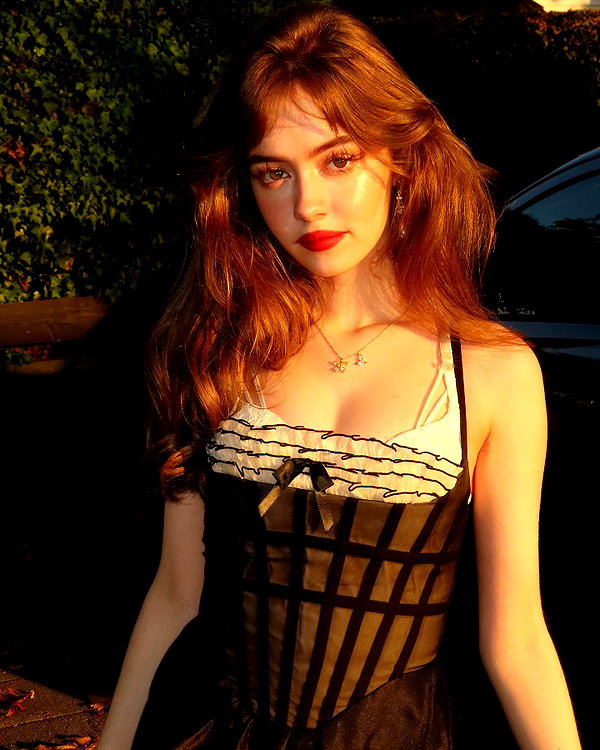 mermaidonmars1 instagram image archive image