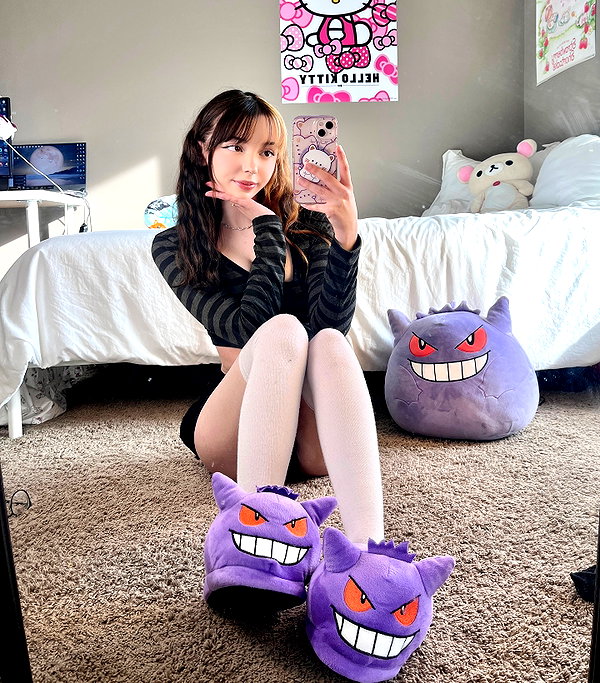 mia4rent instagram image archive image
