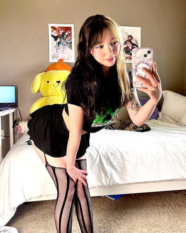 mia4rent instagram image archive image