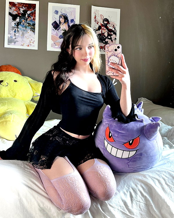 mia4rent instagram image archive image