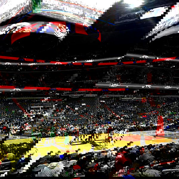 miakhalifa miakhalifa archive image