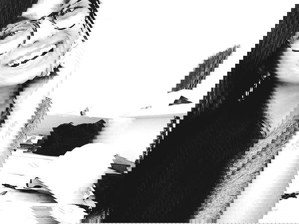 miakhalifa miakhalifa archive image