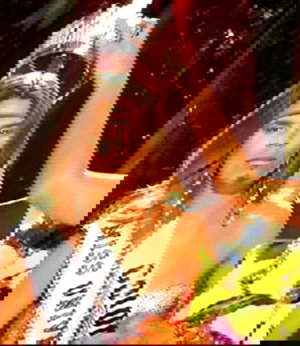 miakhalifa miakhalifa archive image