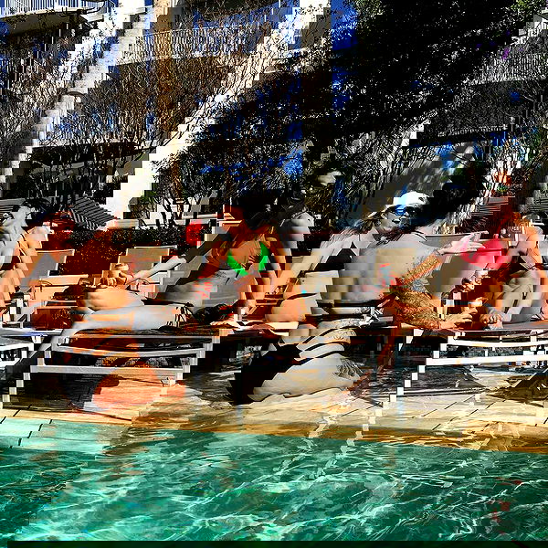 miakhalifa miakhalifa archive image