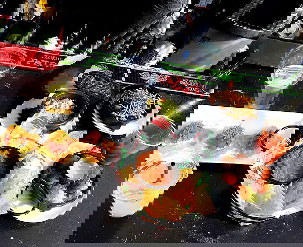 miakhalifa miakhalifa archive image