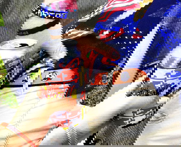 miakhalifa miakhalifa archive image