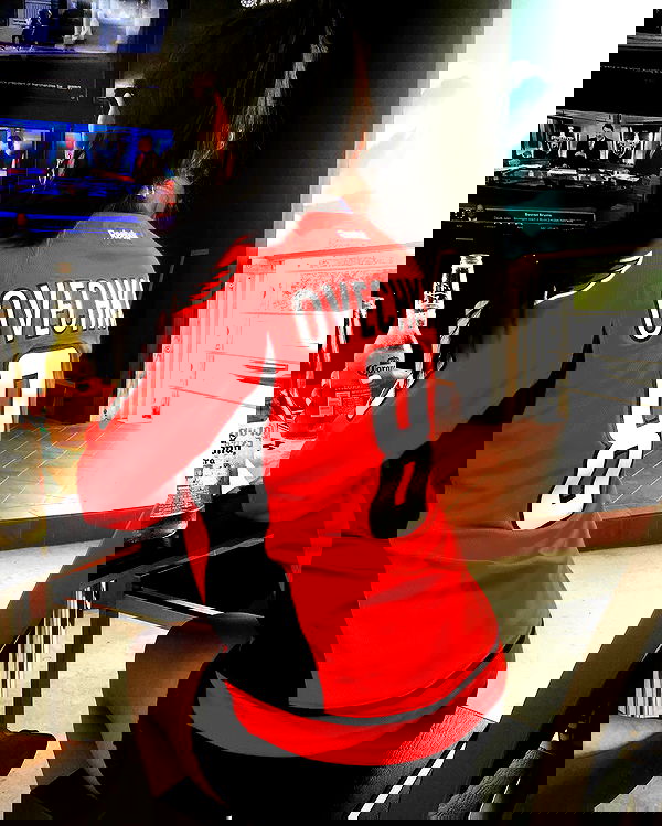 miakhalifa miakhalifa archive image