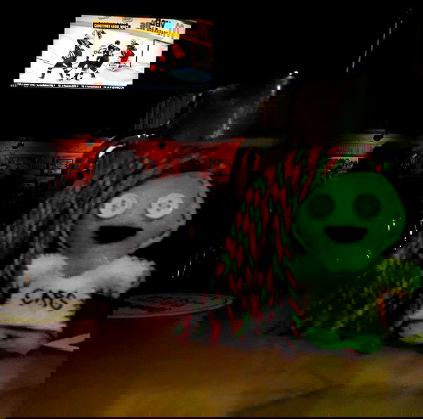 miakhalifa miakhalifa archive image