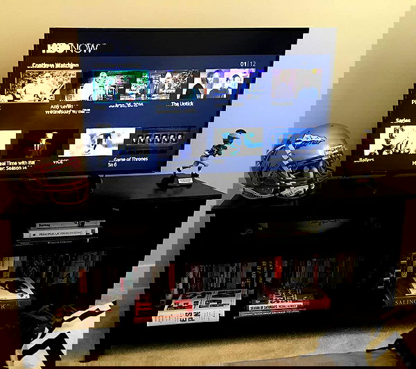 miakhalifa miakhalifa archive image