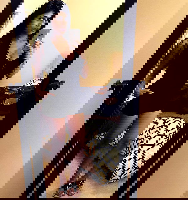 miakhalifa miakhalifa archive image