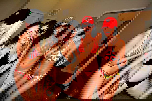 miakhalifa miakhalifa archive image