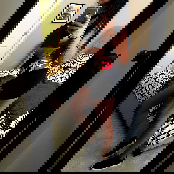 miakhalifa miakhalifa archive image